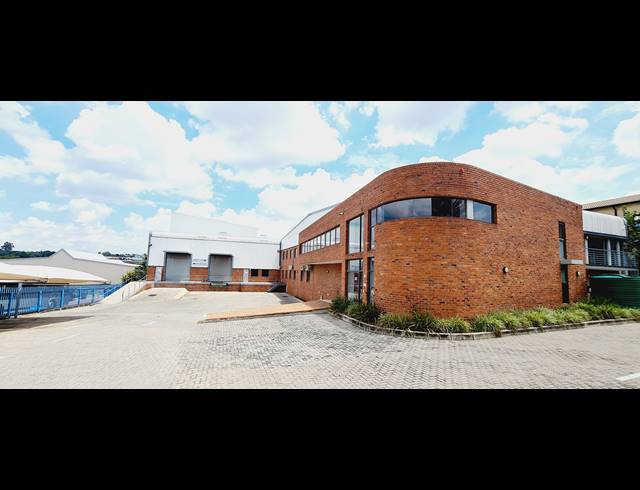 1,907.53M² WAREHOUSE TO LET IN OLIVEDALE